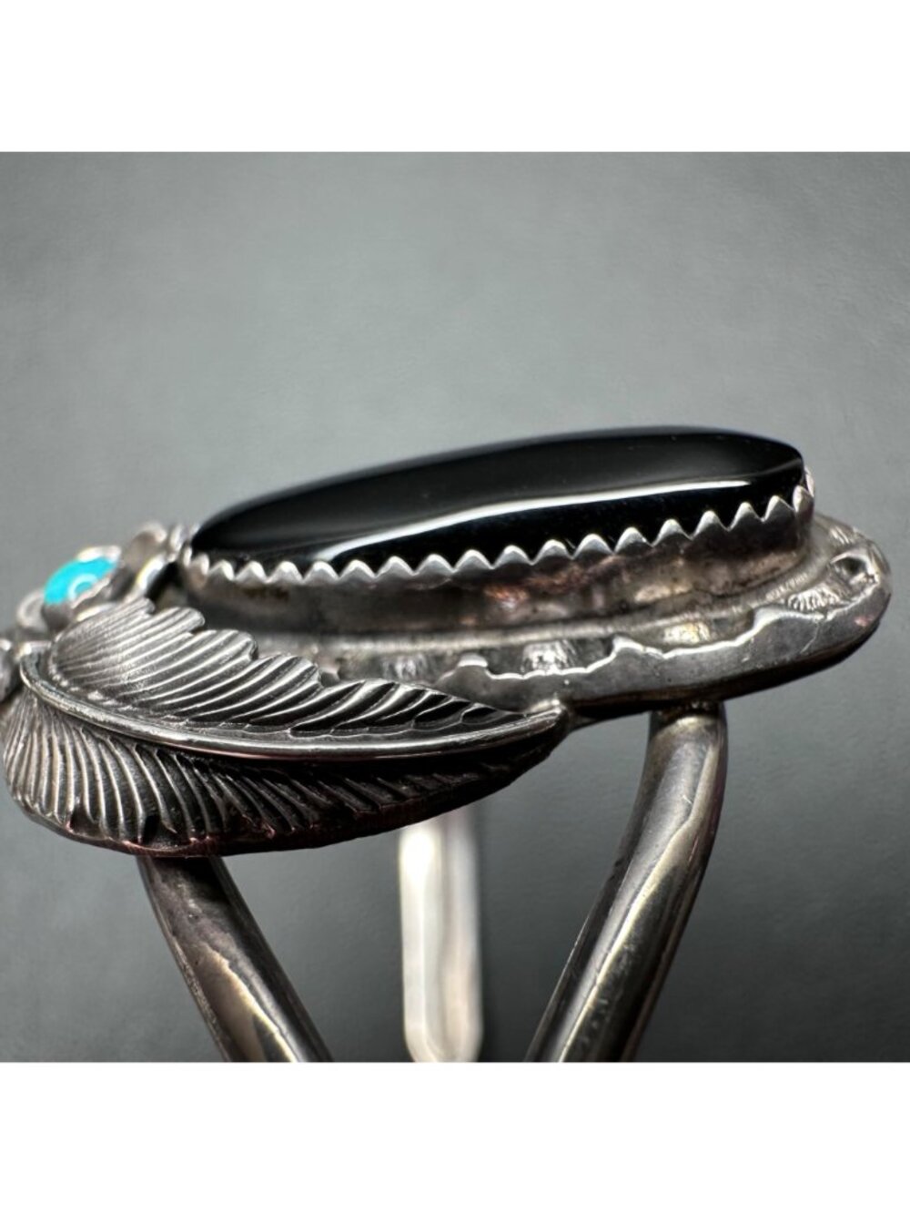 Sterling Silver Oval Onyx Feather Turquoise Accent Cuff Bracelet Vintage Sz 5.5 - Picture 10 of 16